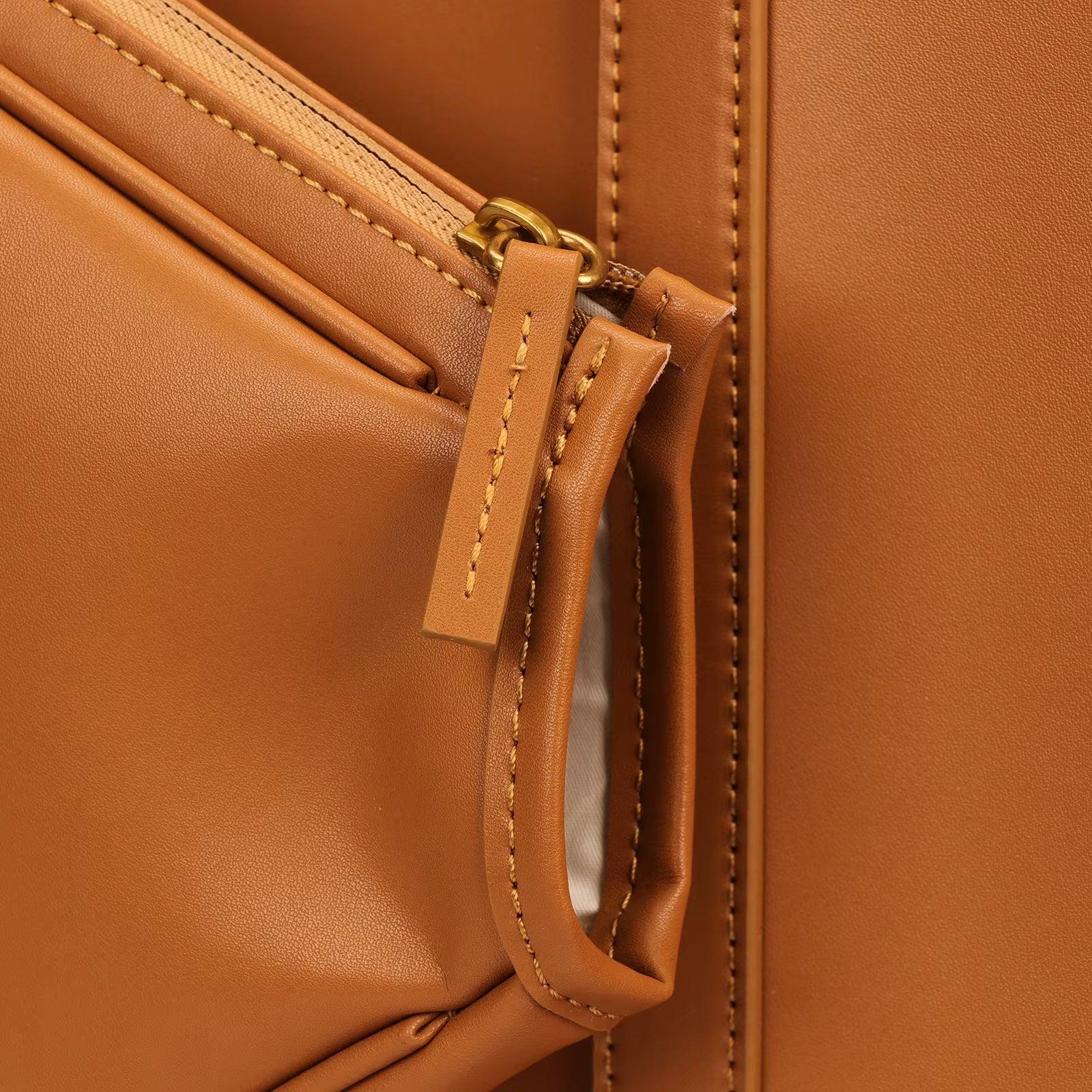 Leather tennis racket bag